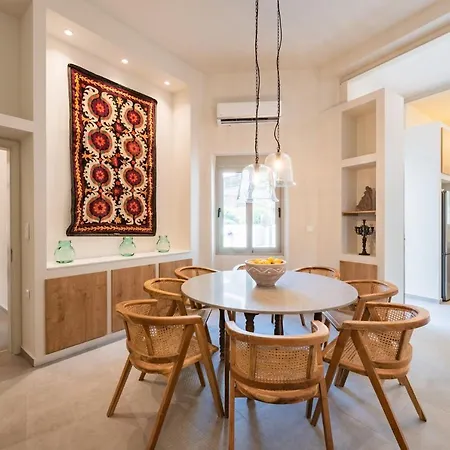 Lemontrees Residences *