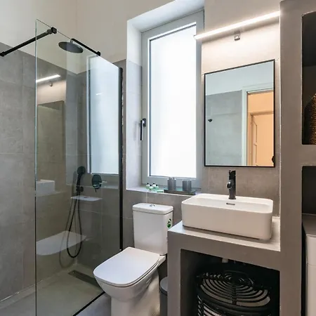 Lemontrees Residences * Rhodes City