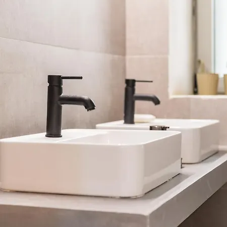 Lemontrees Residences Rhodes City