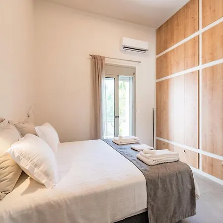 Lemontrees Residences Rhodes City