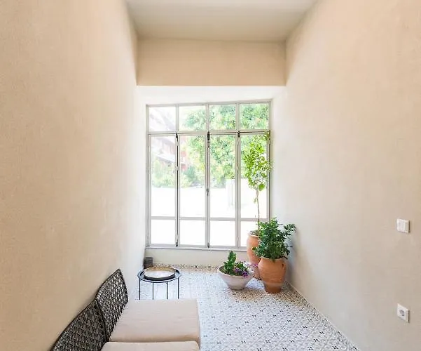 Lemontrees Residences * Rhodes City