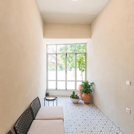 Lemontrees Residences * Rhodes City